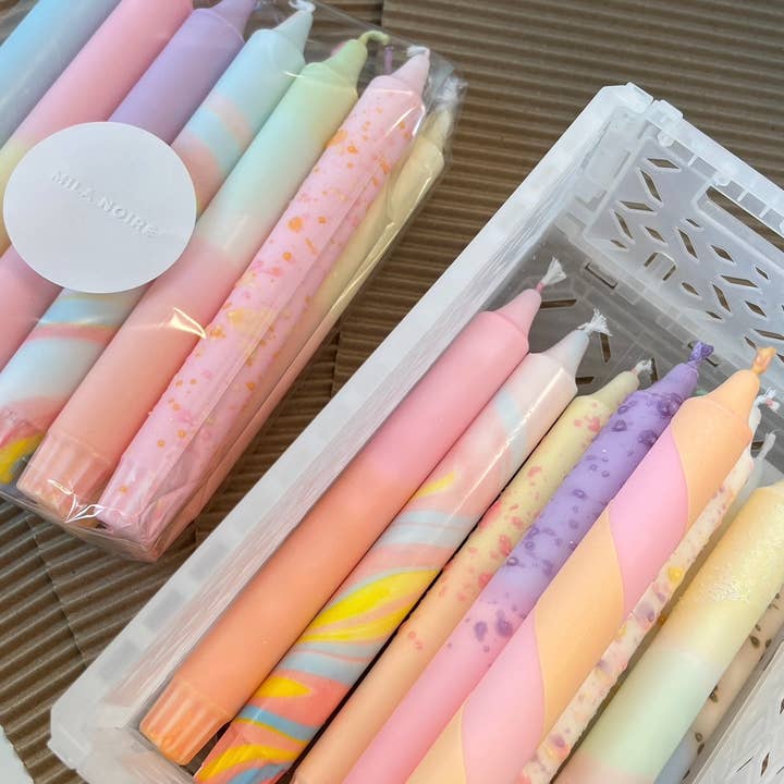 Mila Noire - Vente Bougies/bougeoirs coniques - Lot de 12 bougies coniques Random2