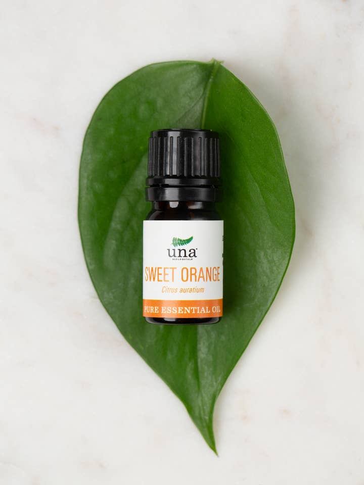 Sweet Orange Essential Oil for wholesale by Una Biologicals