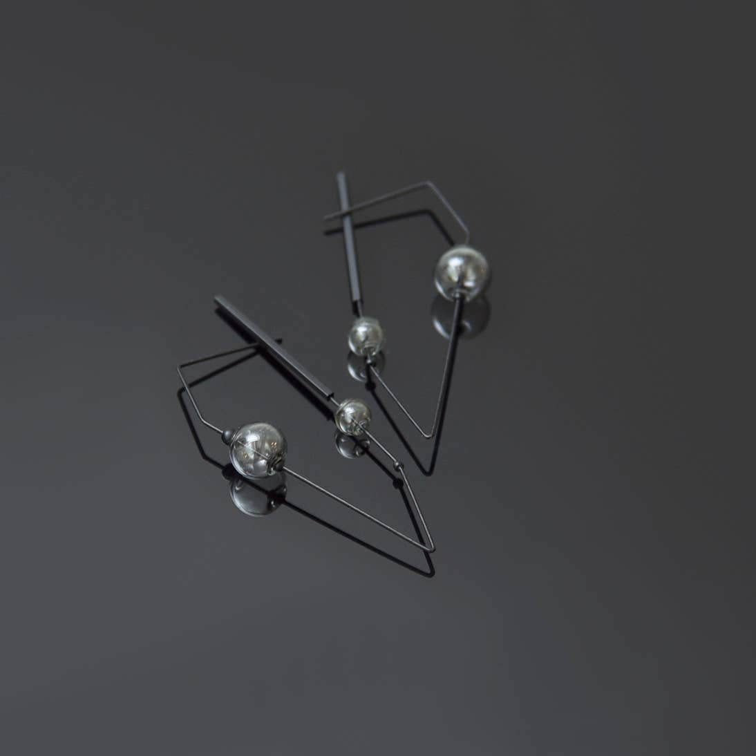 Pursuits - Wholesale Dangle Earrings - Hollis Hoop Earrings0