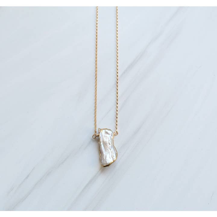 Pearl necklace for wholesale by Panache