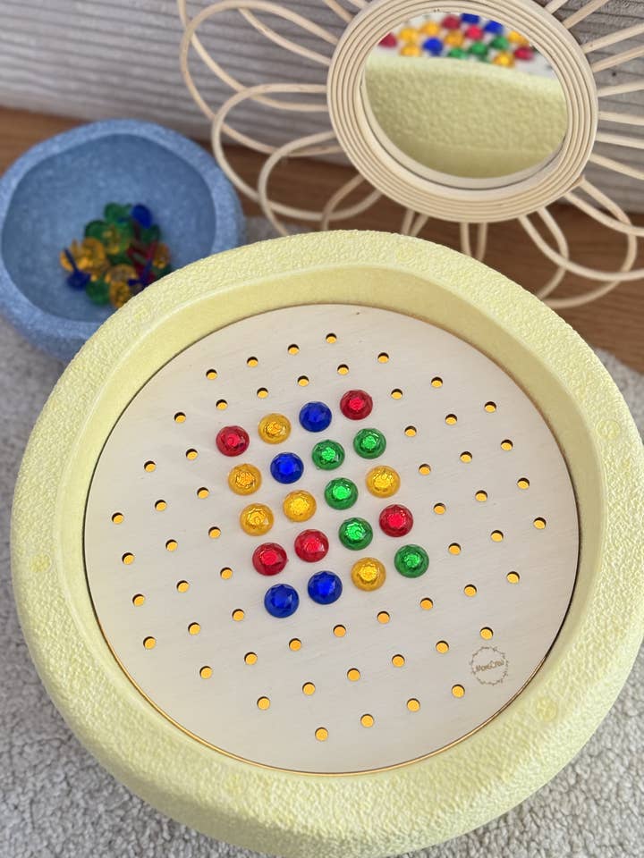 Piastra di attività fori (pietre impilate) per la vendita all'ingrosso da parte di MomsCrew