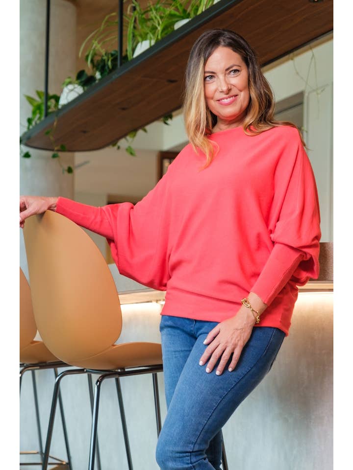 TINA Stephens Italy/Tees By Tina – Großhandel Strickpullover – Damen – Mylah Seriously Weicher Fledermaus-Pullover (BLS413)55