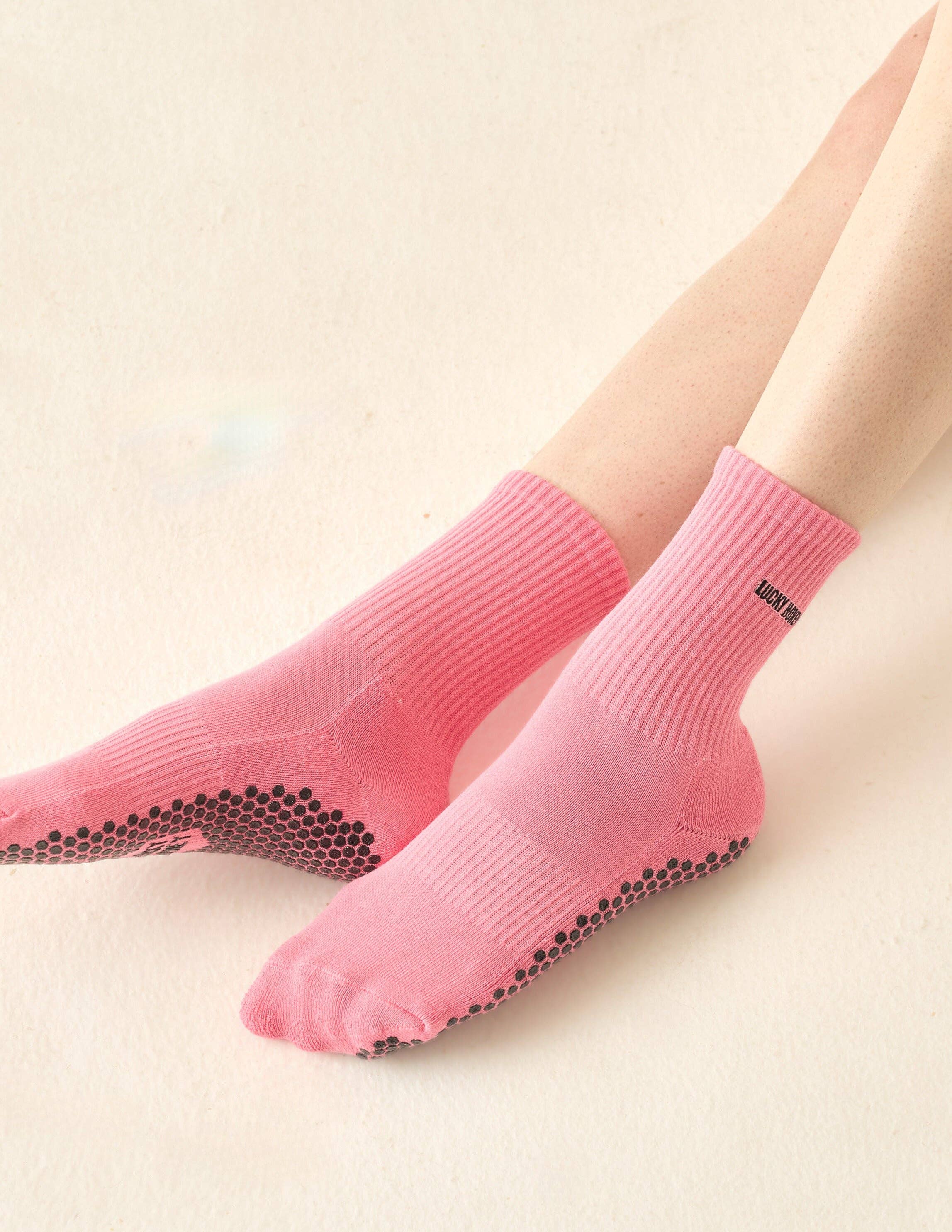 LUCKY HONEY - Wholesale Socks - Women's - The Core Grip Sock4