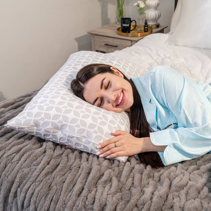 Blissy - Wholesale Bedding Pillow - Signature Adjustable Pillow - Classic - King8