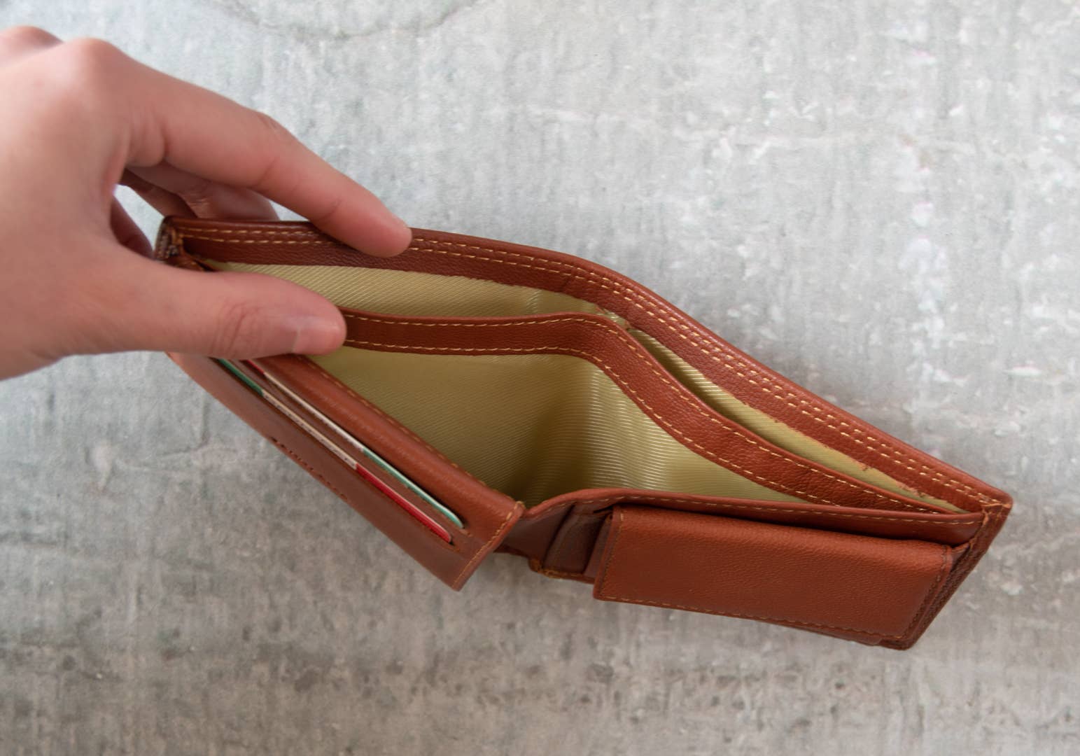 Creatico – wholesale Wallet - Men’s – LEATHERKIND Ventura Slim Wallet3