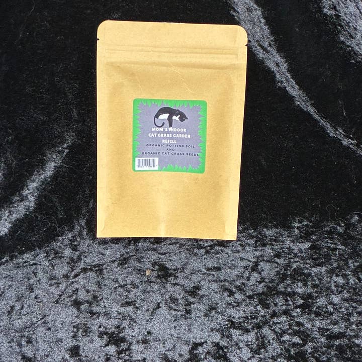 Mom’s Indoor Cat - Wholesale Pet Food - Cat - Cat Grass garden ball refill pack1