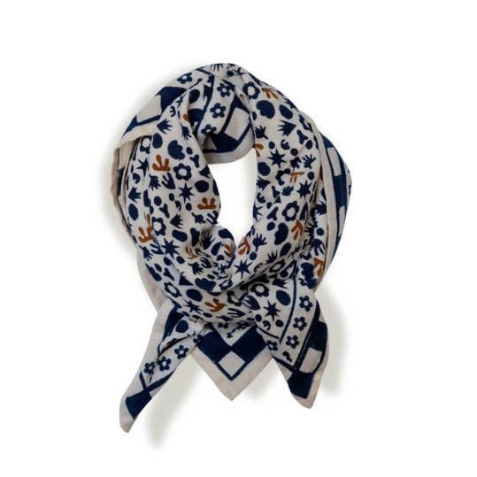 Love Explorers - Wholesale Head Scarf - Women's - Large black/camel pattern scarf