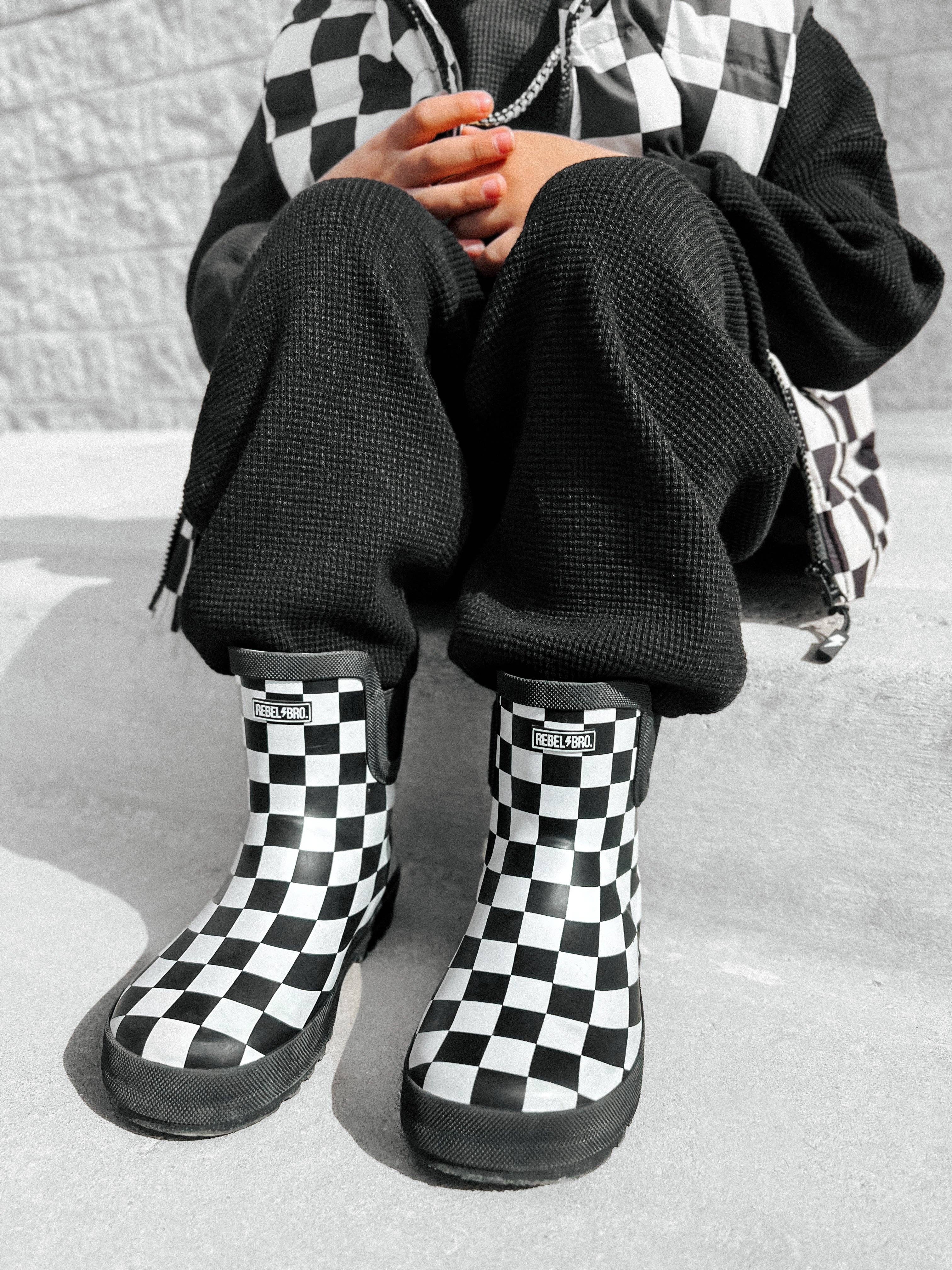 Venezia Stivali Midi Holstyn a Venezia in vendita all'ingrosso su Faire20