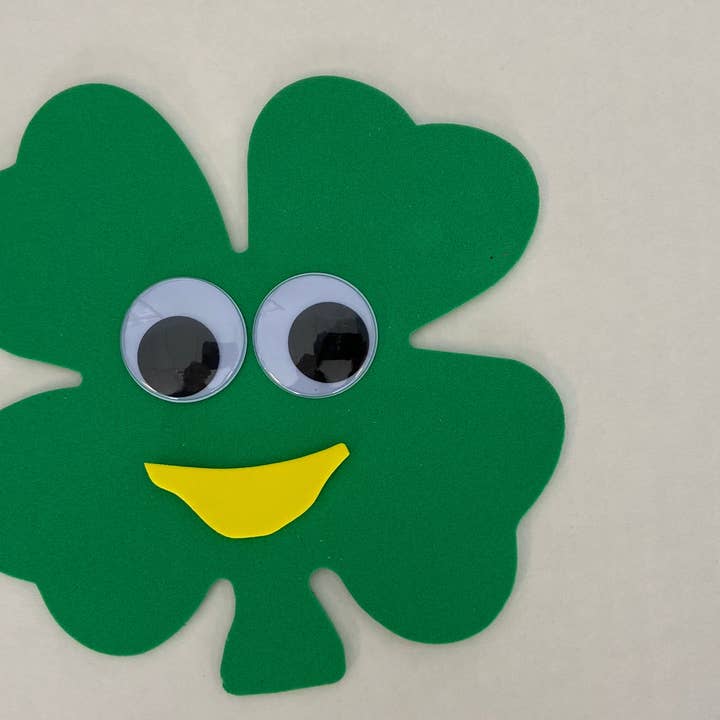 Creative Shapes Etc. - Wholesale Cutouts - Small Creative Foam CutOuts Assorted Green Four Leaf Clover