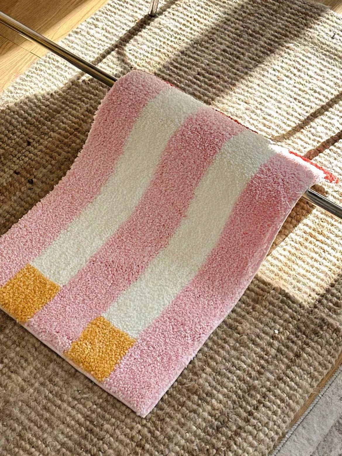 INSPECIAL HOME - Wholesale Bath Mat - Ultra Soft Whimsical Dopamine Stripe Bath Rug, Absorbent Mat0