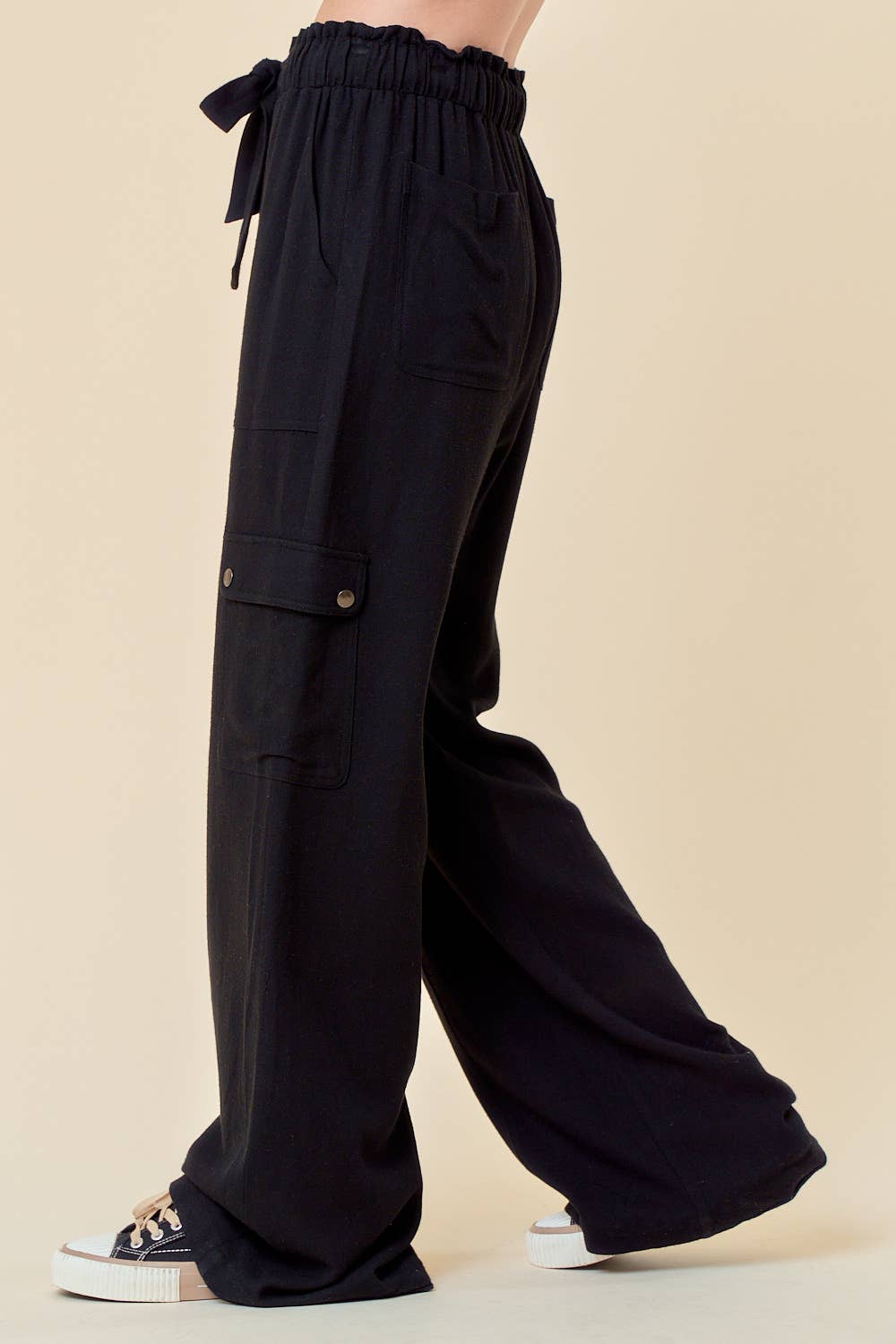 Doe and Rae - Wholesale Broek - Dames - BROEK MET STRIKSLUITING EN CARGOZAKKEN - 8740P10