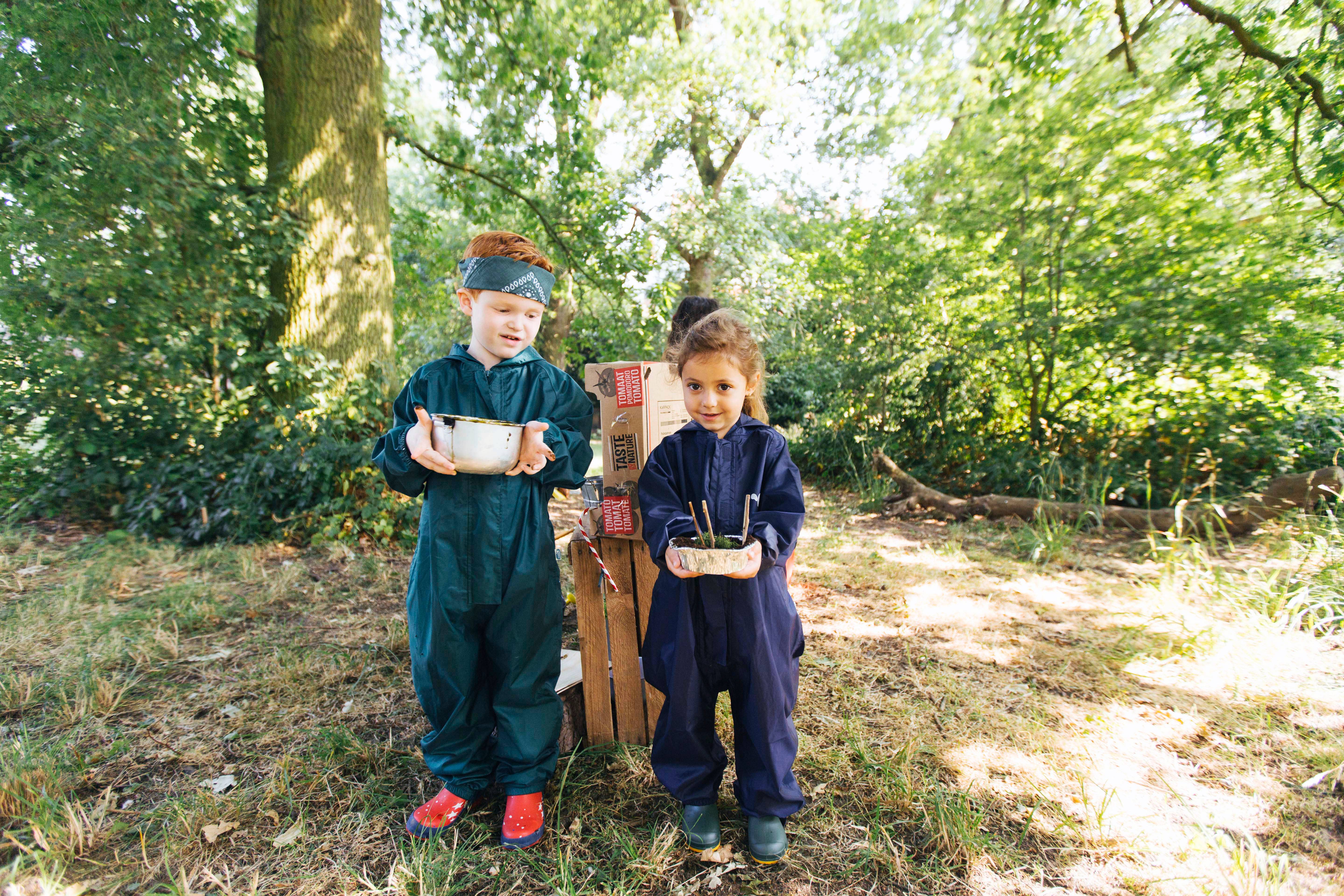 Muddy Puddles – wholesale Rain suit – Kids – Muddy Puddles Recycled Originals Waterproof Puddlesuit Green3