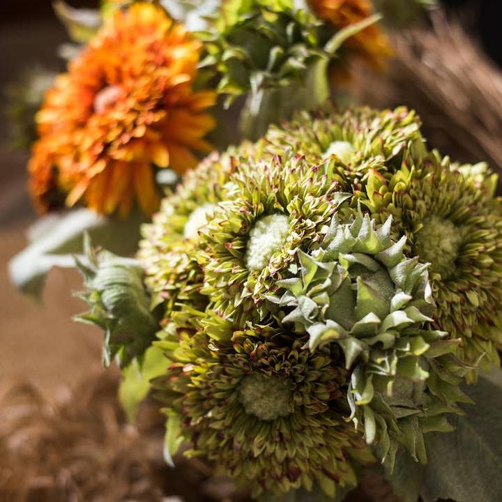 Rustic Reach - Wholesale Artificial Flowers - Artificial Sunflower Bouquet in Green or Orange 18" Tall