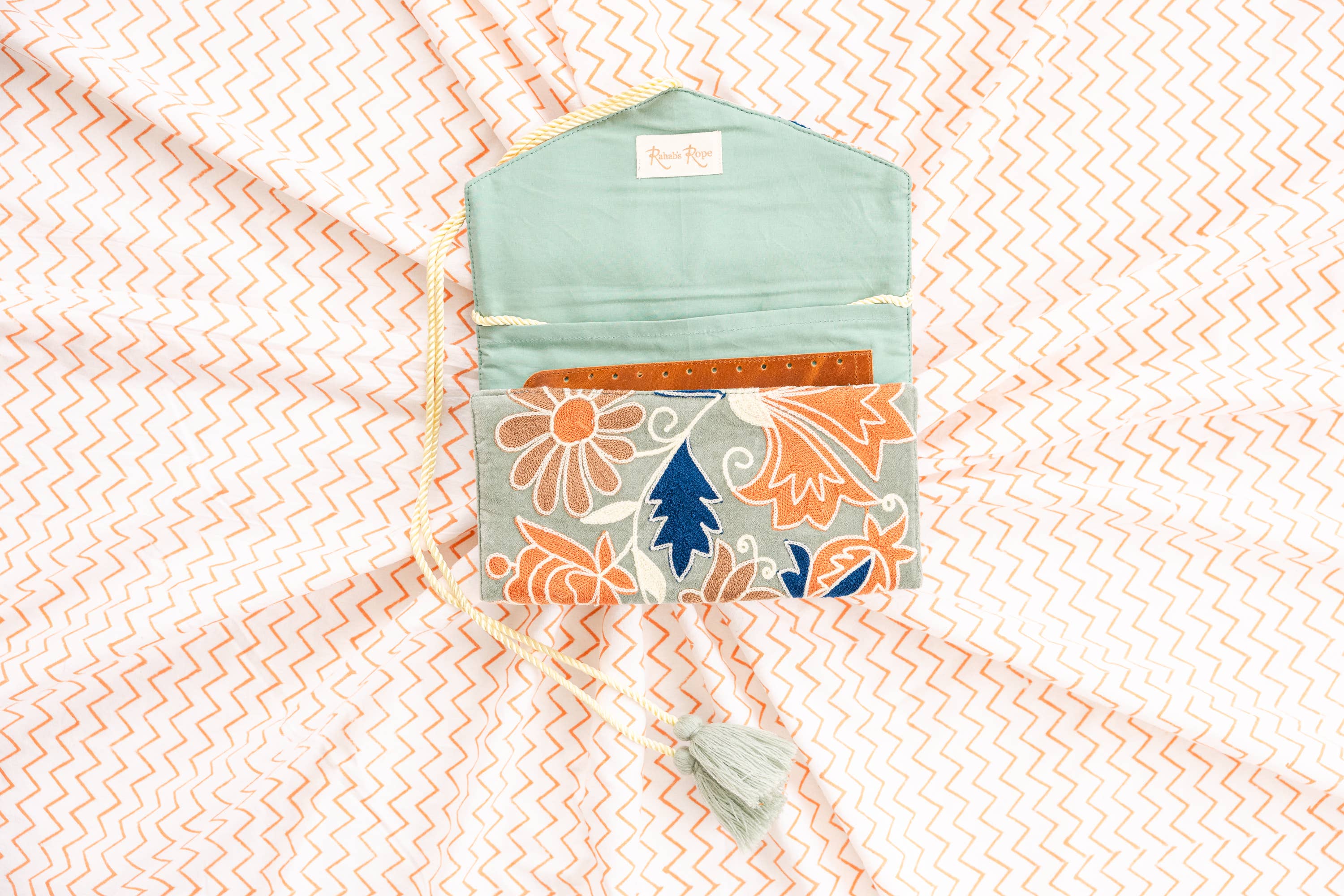 Rahab's Rope - Wholesale Jewelry Box/Organizer - Embroidered Velvet Jewelry Organizer Mint2