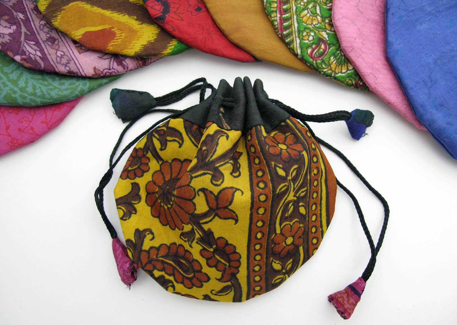 Tika - Wholesale Pouch - Women's - Drawstring Pouches -Silk3