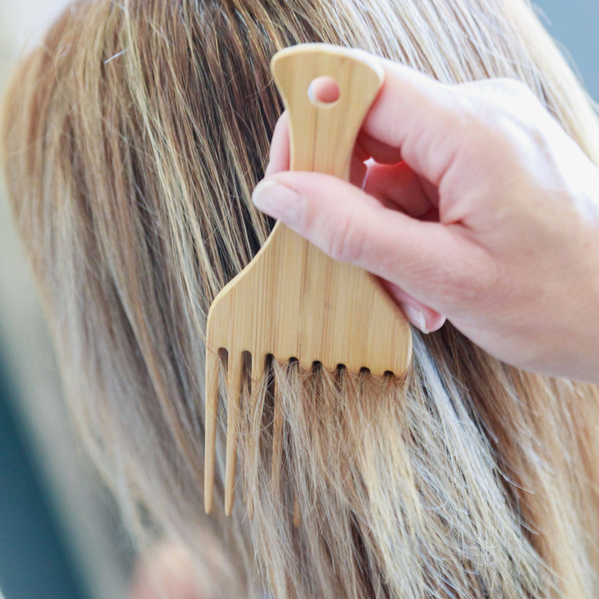 cap bambou - Wholesale Haarborstel/kam - Afro kam van bamboe2