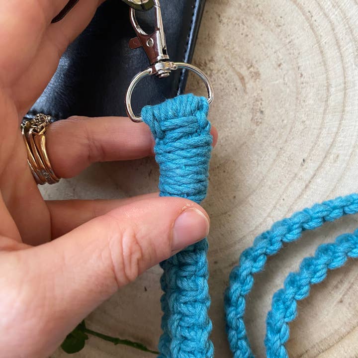 Macra-Made With Love – wholesale Lanyard – Women’s – 34” Phone Holder Lanyard5