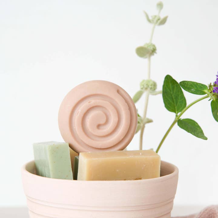 Capitaine Cosmétiques – wholesale Schampopuck/Schampo i fast form – Sommar blomma schampo burk - torrt hår - 20 x 85g