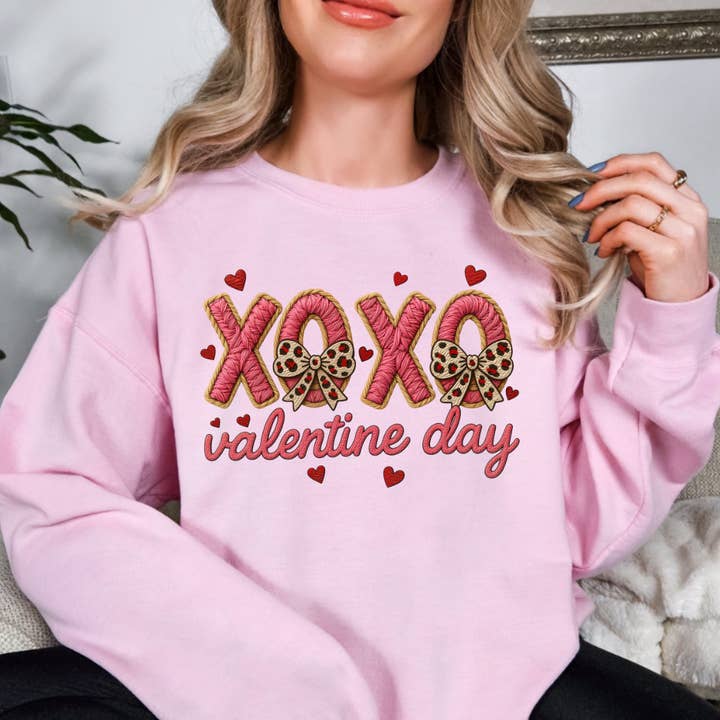 Xoxo Valentinsdag Sweatshirt for engroshandel hos Simply Spoken Apparel