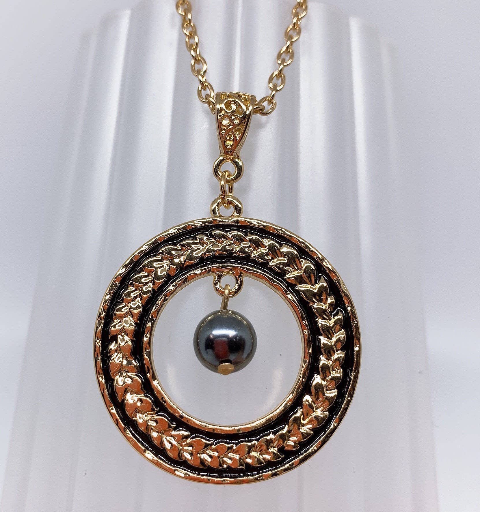 Anela's Jewelry – wholesale Pendant/charm necklace – Maile lei Black enamel Circle: Hamilton Gold Necklace with  Shell Pearls1