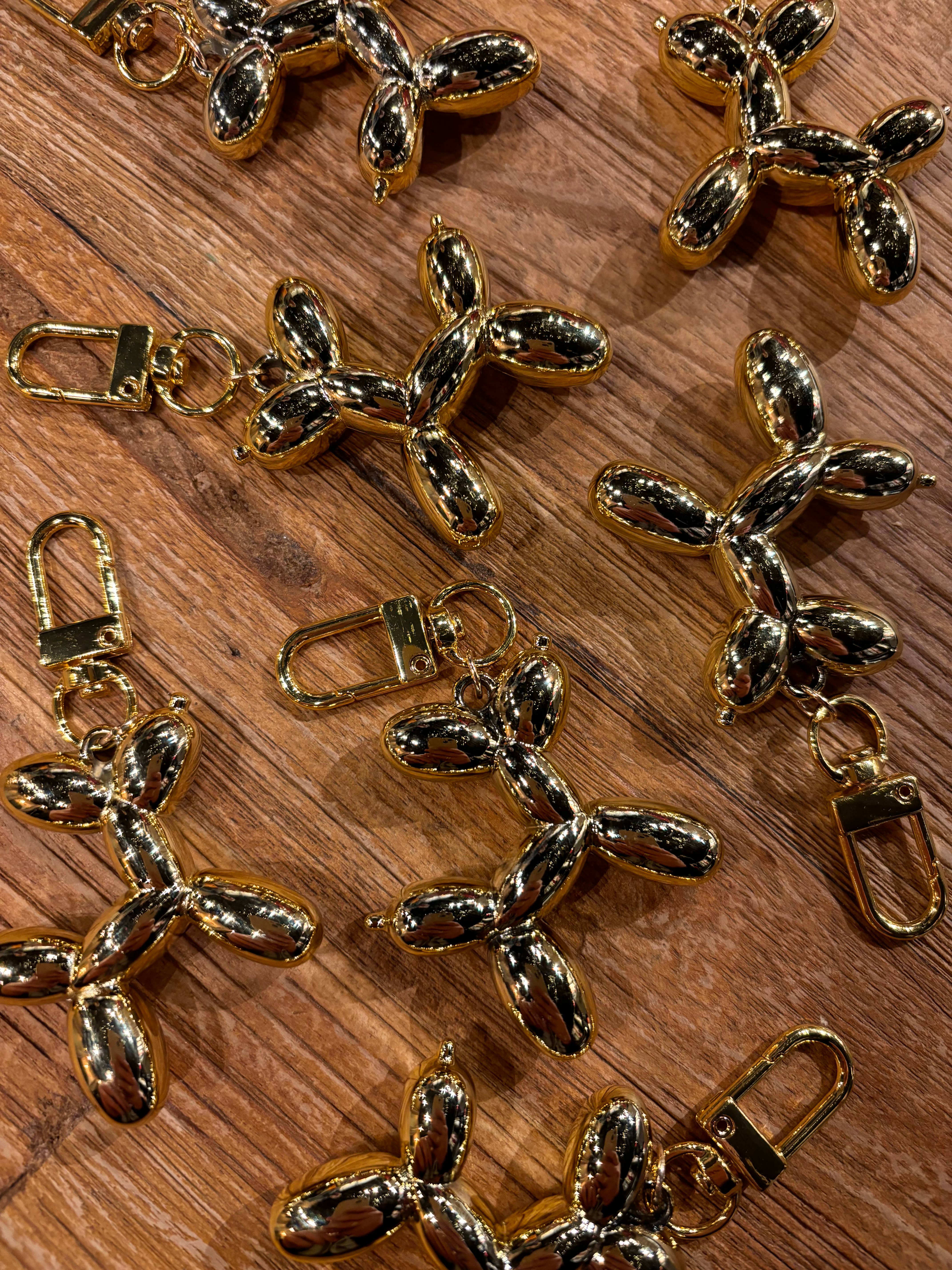 Goud Sleutelhanger ballonhondje GOUD voor groothandel op Faire4