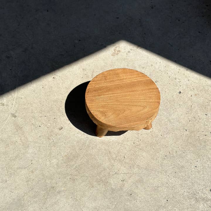 Office Objets - Wholesale Stool - Small low three-legged stool in upcycled blond teak D:30 H:1534