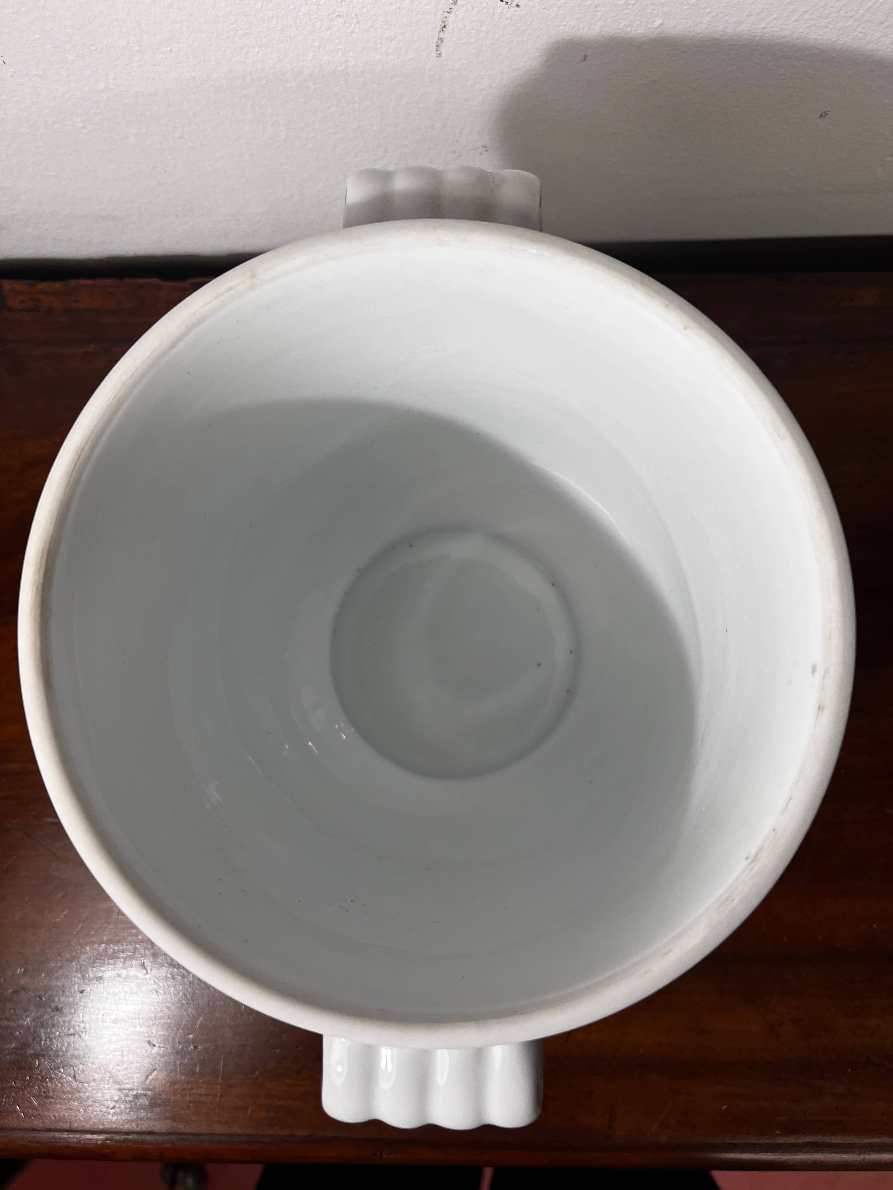 DADA Novecento - Wholesale Plantenpot - Witte keramische cachepot met handvatten4