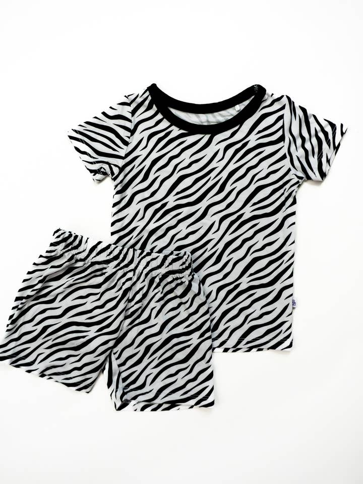Stripes | Short Sleeve Pajamas for wholesale by Bubble Baby