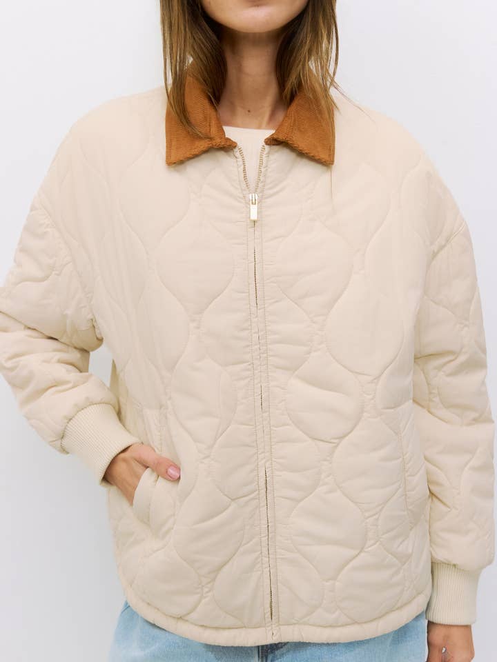 CREAM The Annie Jacket | Puffer Barn Jacket with Contrast Collar for wholesale on Faire9