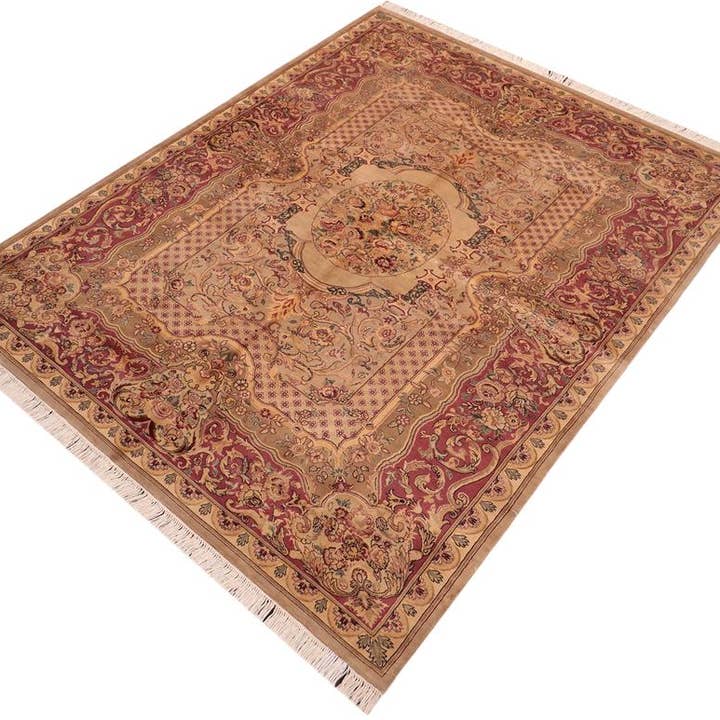 Tapis en laine Abusson Pak Persian Merri Taupe/Rose - 6'1'' x 9'2'' pour la vente par Arshs Fine Rugs