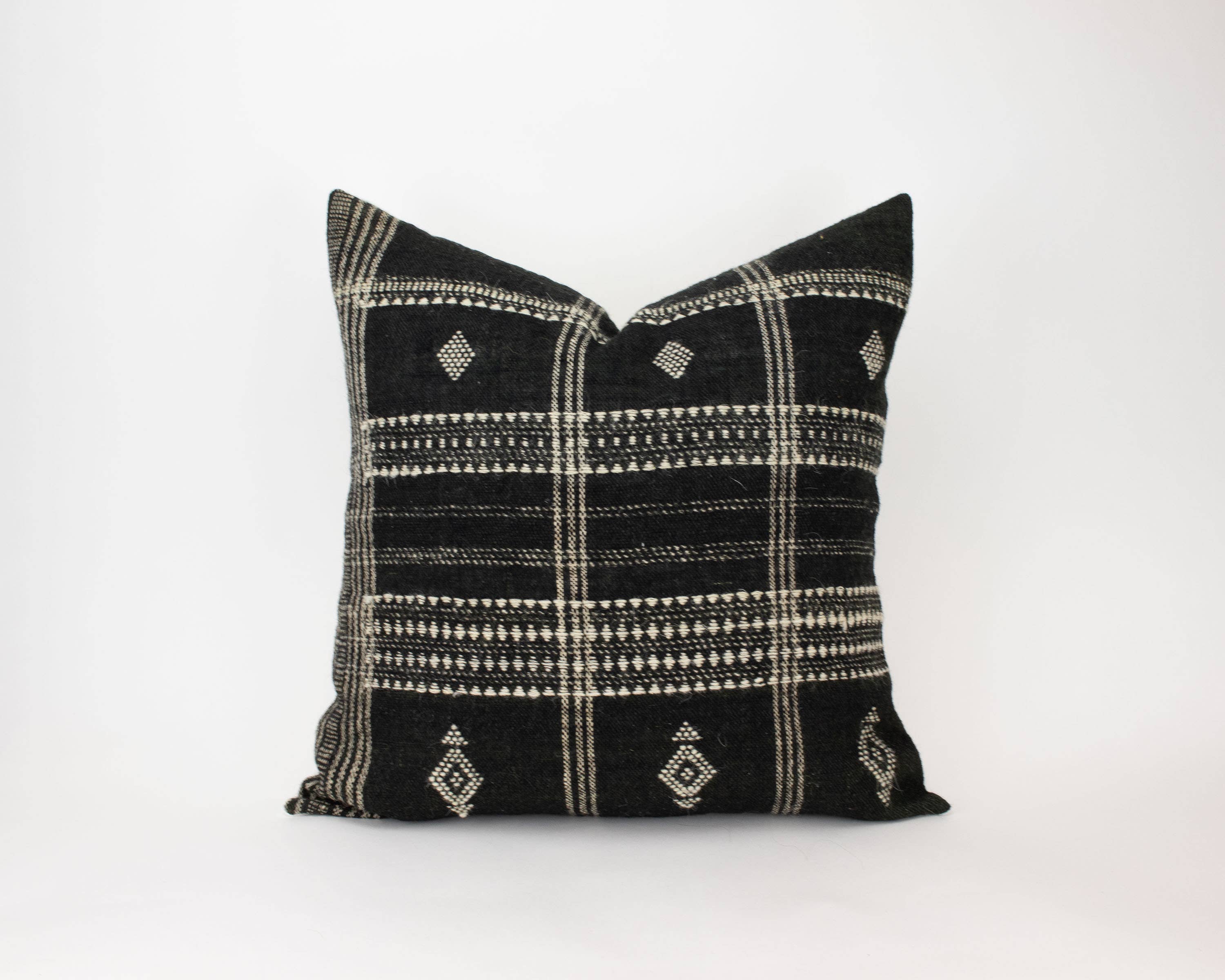 Heddle & Lamm – Capa de almofada decorativa por atacado – Aditi - Capa de almofada de lã indiana preta de 20"2