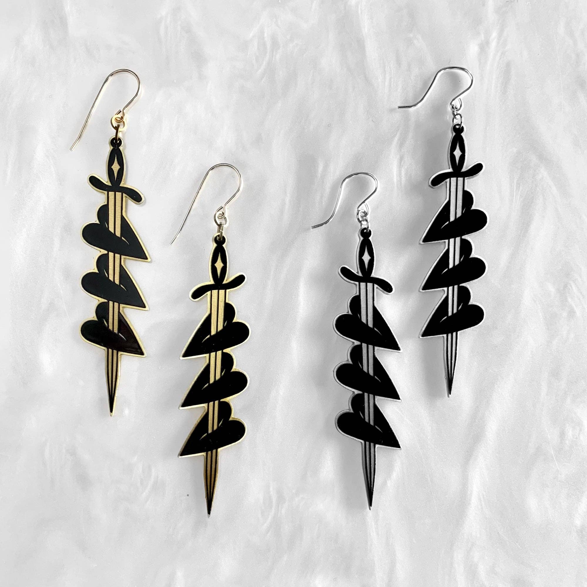 While Odin Sleeps – Großhandel Ohrhänger – Tria Corda1