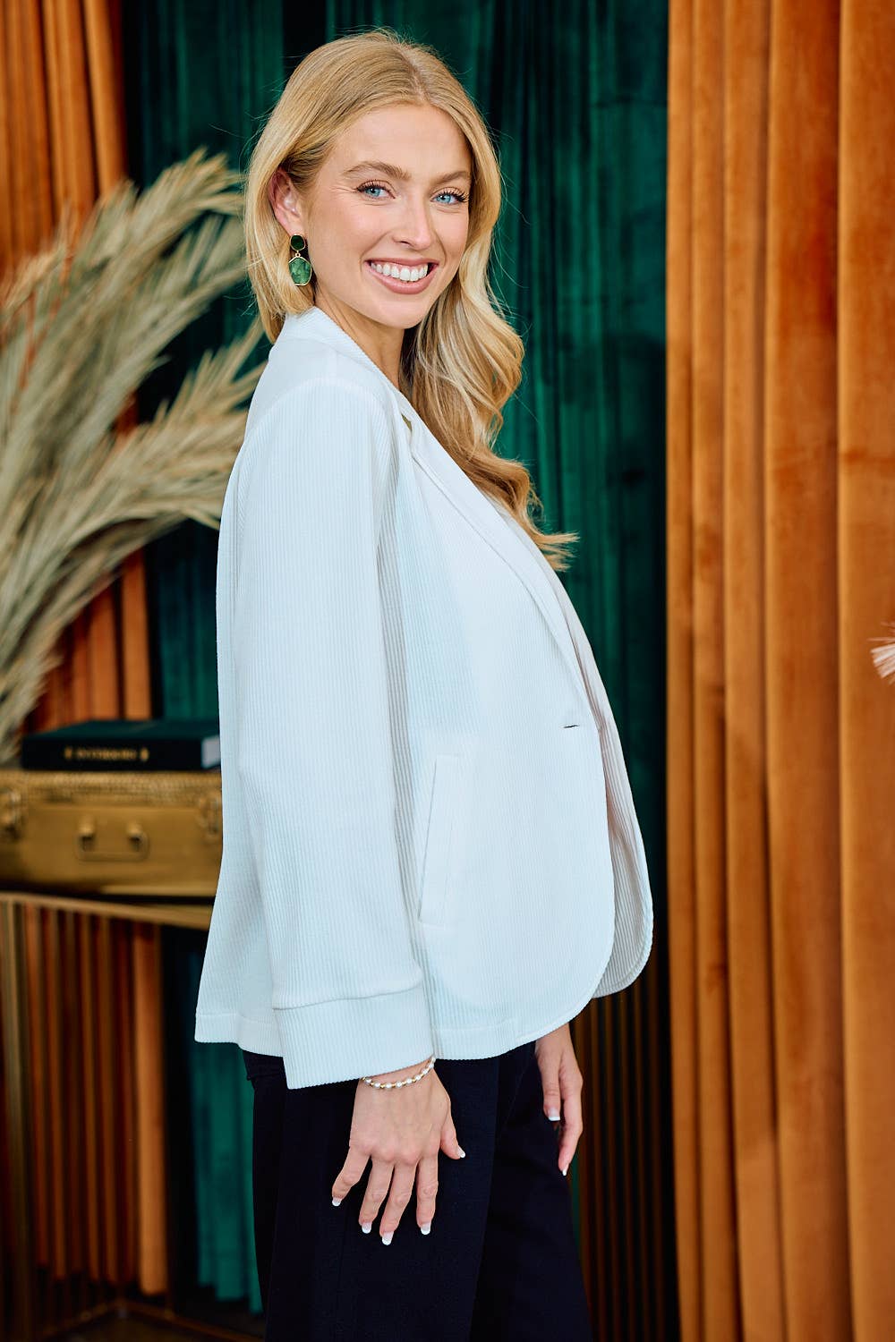 Doe and Rae - Wholesale Blazer - Women's - Placket Sleeve Knit Blazer - 10325J14