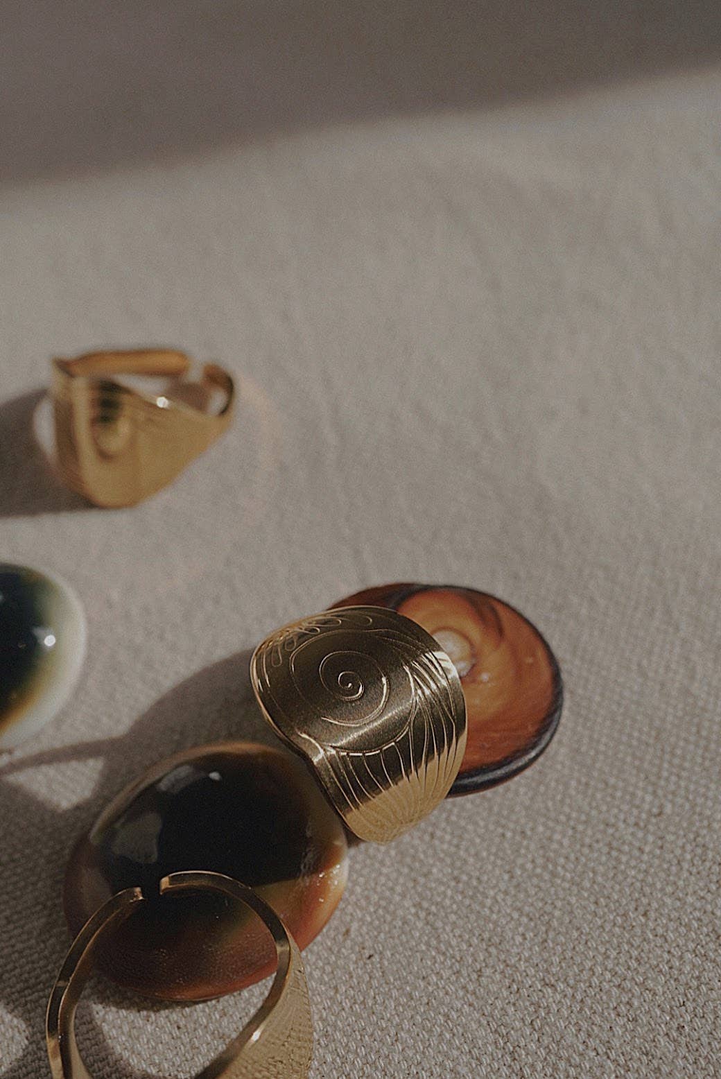 Ayada Barcelona - Venta al por mayor Anillos grandes/de cóctel - Intuition - el anillo1