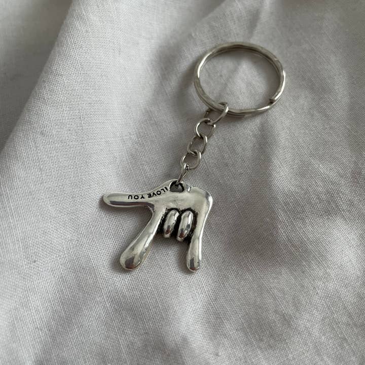 Roshni Desai & Things – Großhandel Schlüsselanhänger – Damen – Ich liebe dich Zeichensprache Schlüsselring ASL Keyring Ich liebe dich Keyc2