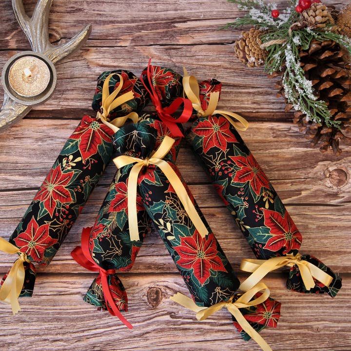 Mummy's Marvellous Makes Ltd - Wholesale Christmas Decoration - Christmas Cracker, Reusable Fabric Crackers, Eco Friendly Crackers, Zero Waste, Stocking Filler, Christmas Table, Christmas Decoration