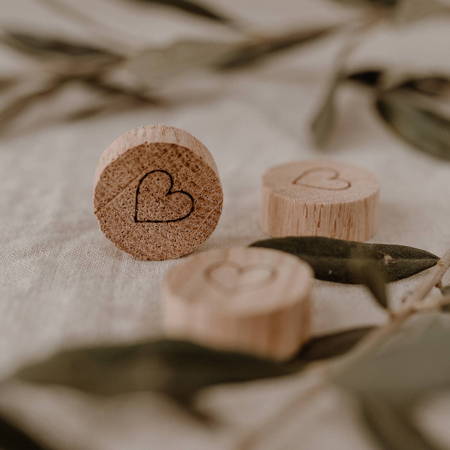 Eulenschnitt – wholesale Magnet – Wooden magnet set of 3 hearts (VE = 6 sets)4