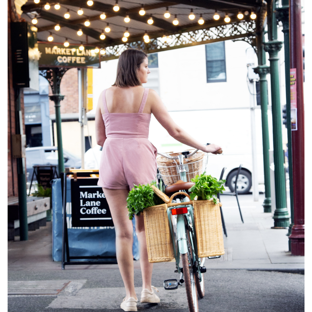 The Roaming Basket - Honey for wholesale on Faire1