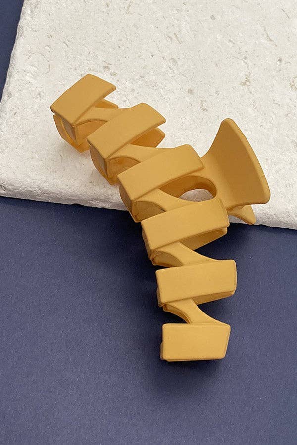 JOSSLYN by wall to wall - Wholesale Hair Clip - Women's - MATTE JUMBO WAIVY NON SLIP HAIR CLAW CLIP | 40H38910