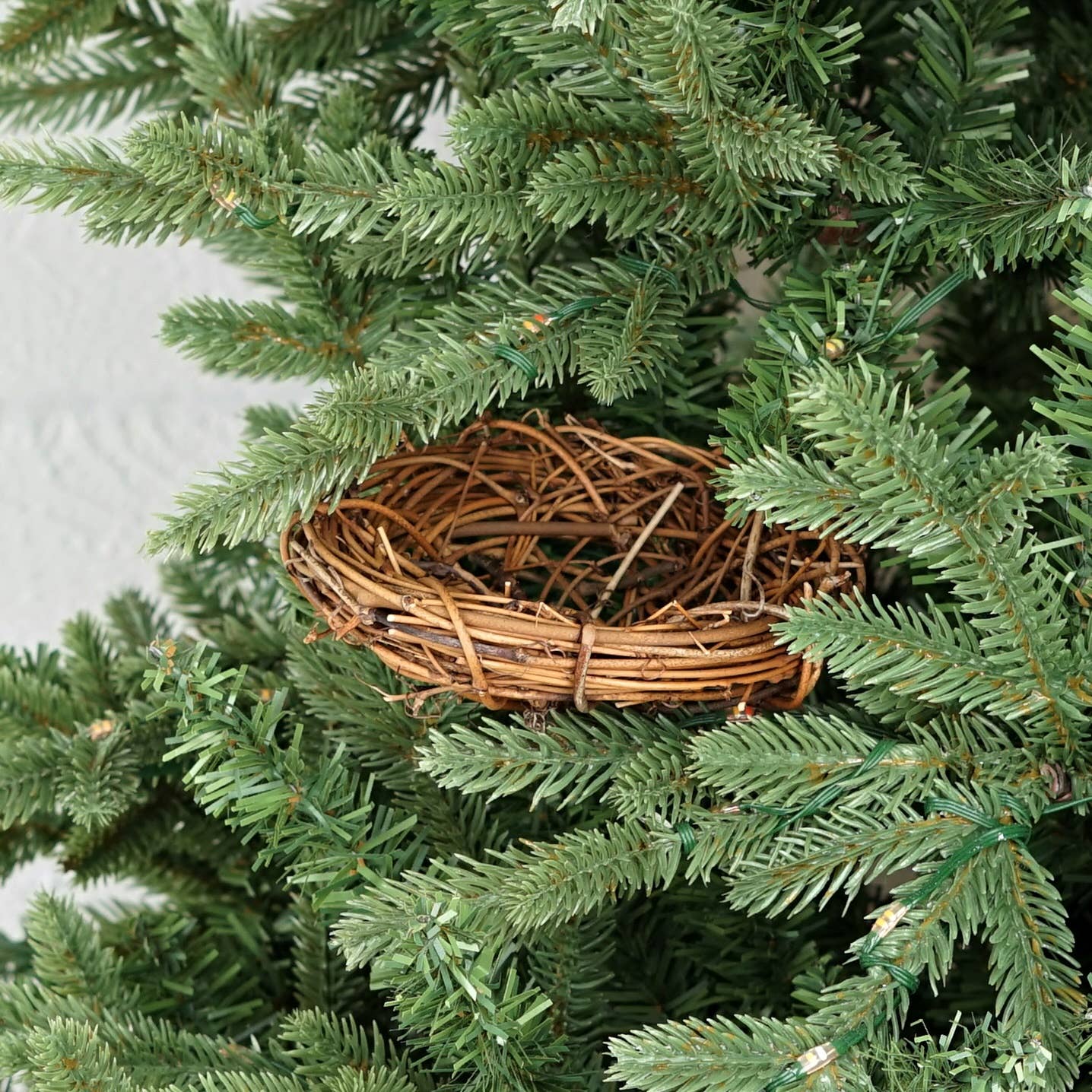 Holiday Depot Inc. - Wholesale Decorative Tabletop Object - M30920- 4.5inD Twiggy Bird Nest-Natural4
