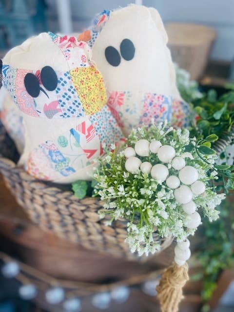 A Gnome on the Roam - Wholesale Decorative Tabletop Object - Handmade Vintage Quilt Ghost Pillow Spooky Halloween Decor1