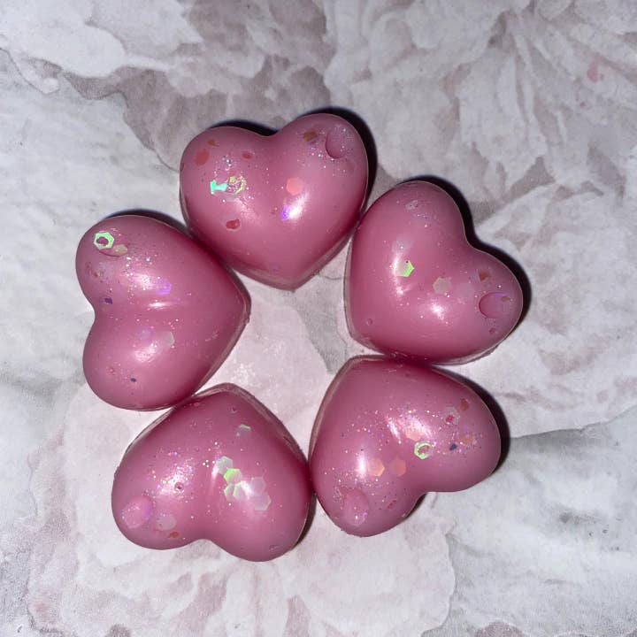 Lyndseys Magical Melts – wholesale Wax melt – Heart shaped melts3