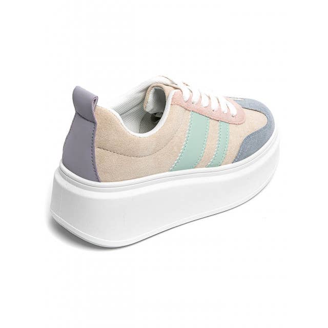 No Doubt Shoes - Wholesale Sneakers - Dames - DAMES SNEAKERS MET VETERS EN DIKKE ZOOL, ZIJDETAILS, ONTWERPERSTIJL18