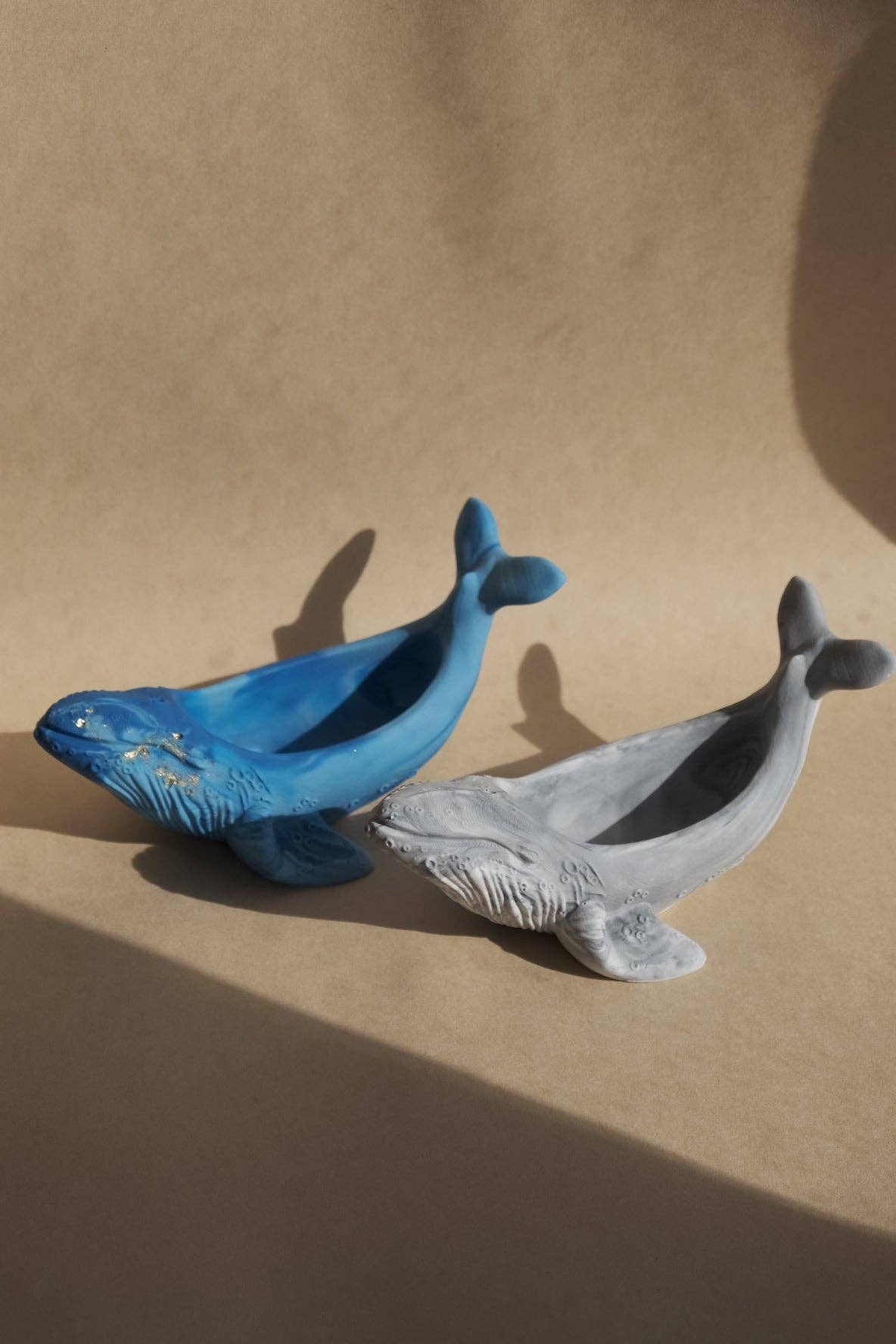 ECLAT DE L'AUBE – wholesale Jewellery dish – Jesmonite catchall - The whale3