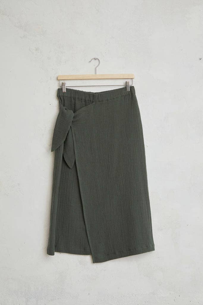 Cottyfish - Wholesale Skirt - Women's - CARABELA GREEN HUNT WRAP SKIRT