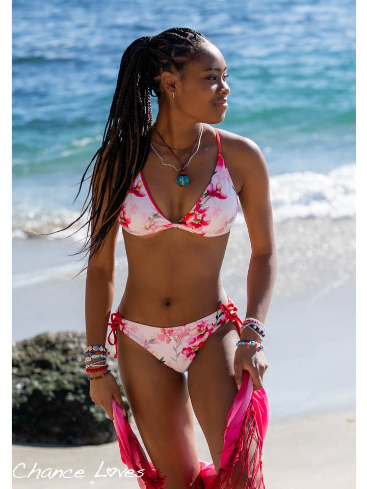 Chance Loves – Top de biquíni - Mulher por atacado – AZALEA | Top de Biquíni Triangular Fixo | Acolchoado | Raparigas Jovens3