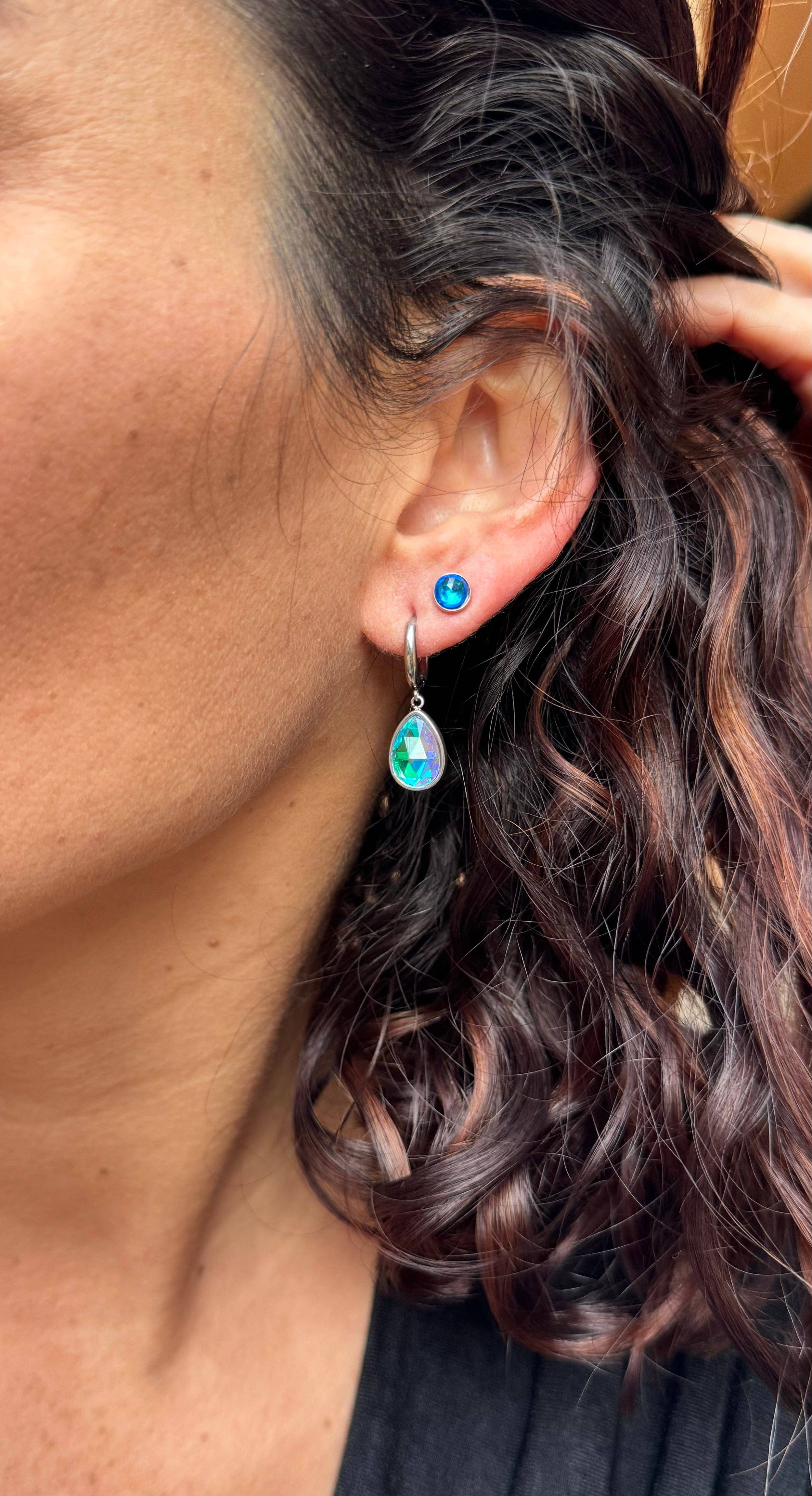 LeightWorks - Wholesale Stud/Post Earrings - ACJ - Halo Crystal Studs (5mm)2