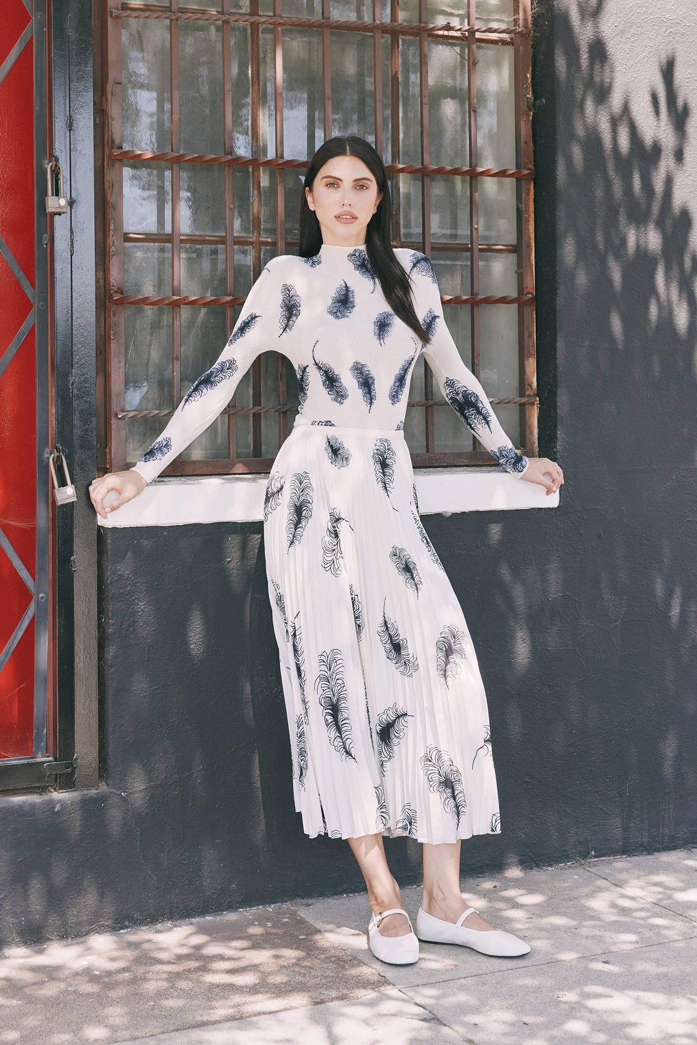 Crème/Noir Top à texture alvéolaire 3D Cosette Feather en vente sur Faire3