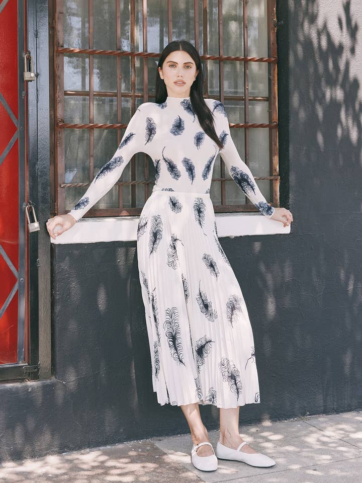 Crème/Noir Top à texture alvéolaire 3D Cosette Feather en vente sur Faire3