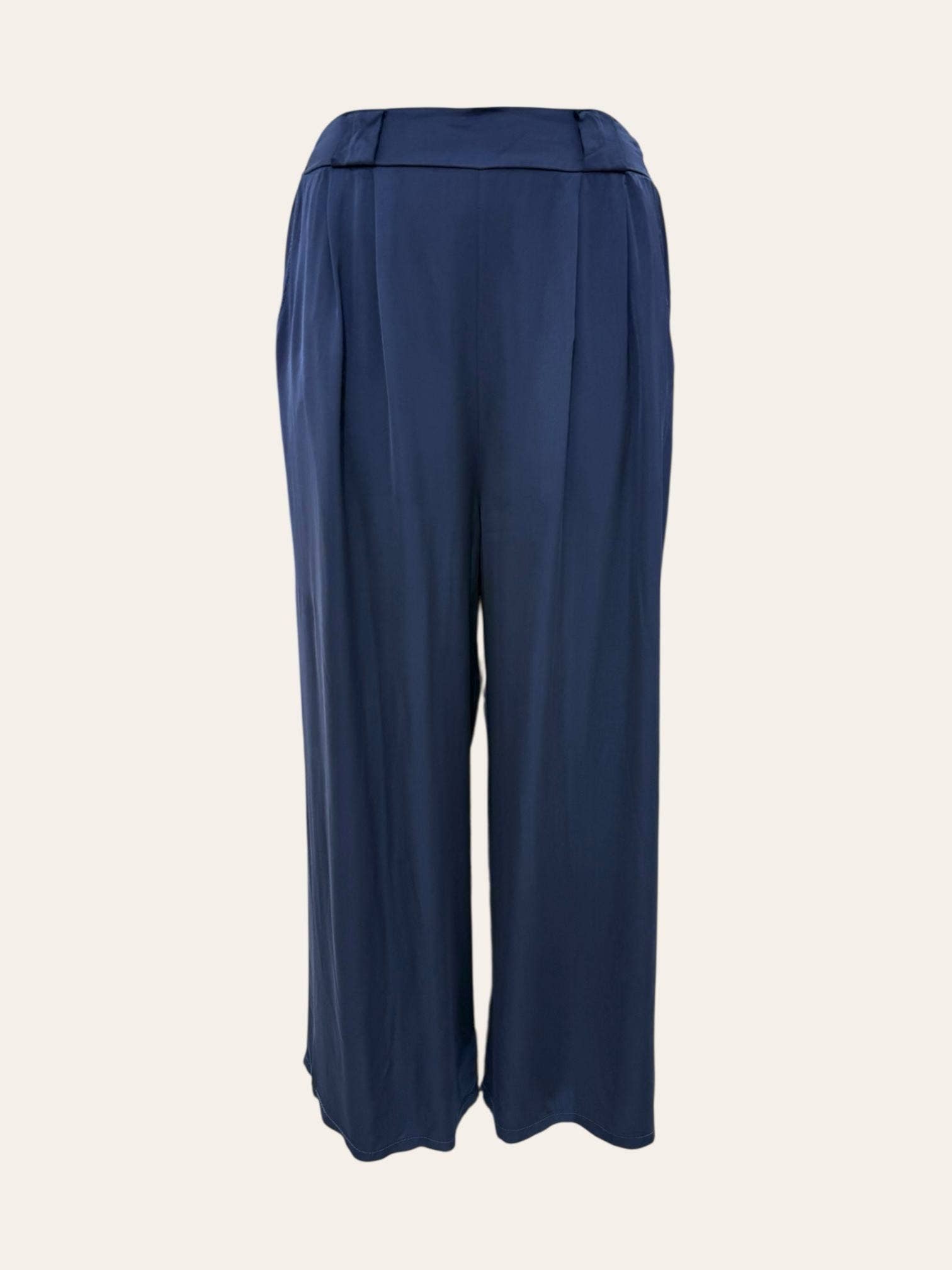 C'MELODIE - Wholesale Pants - Women's - Plus Size - Elegant Pleated Wide-Leg Pants3